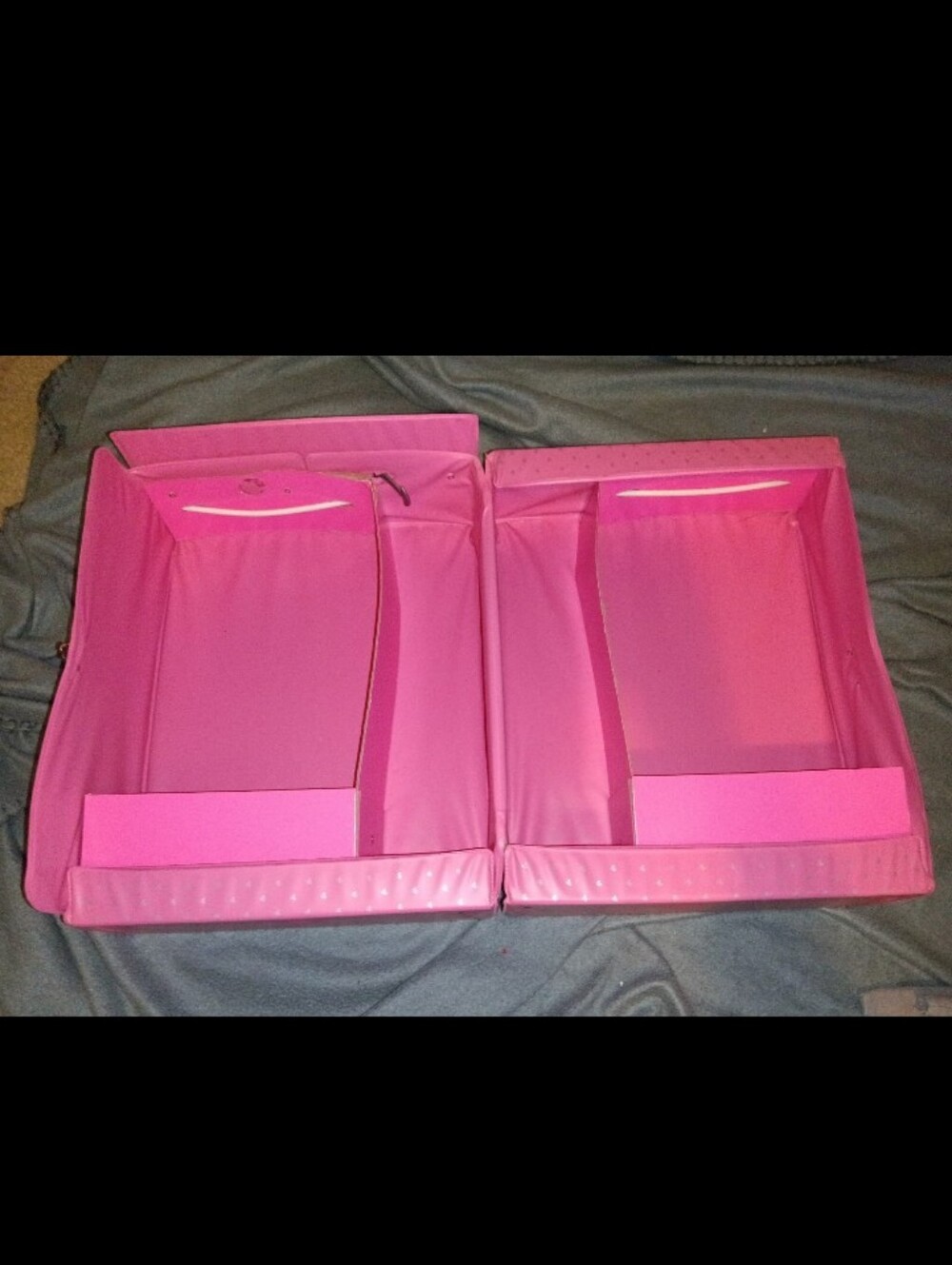 VTG Barbie Pink & Silver Fashion Doll Case 1985 - Picture 10 of 10